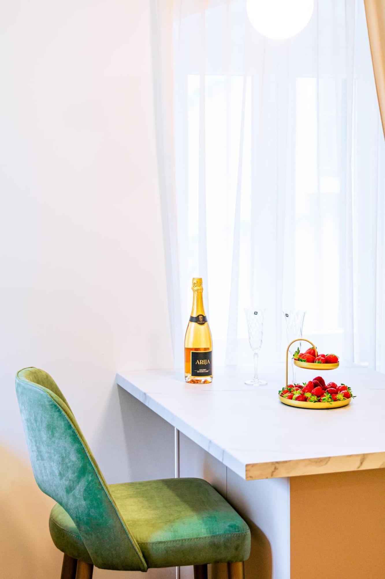 Luxury 2 Bedroom-2 Bathroom Apartment & Studio App With Rooftop Terrace Spalato Camera foto