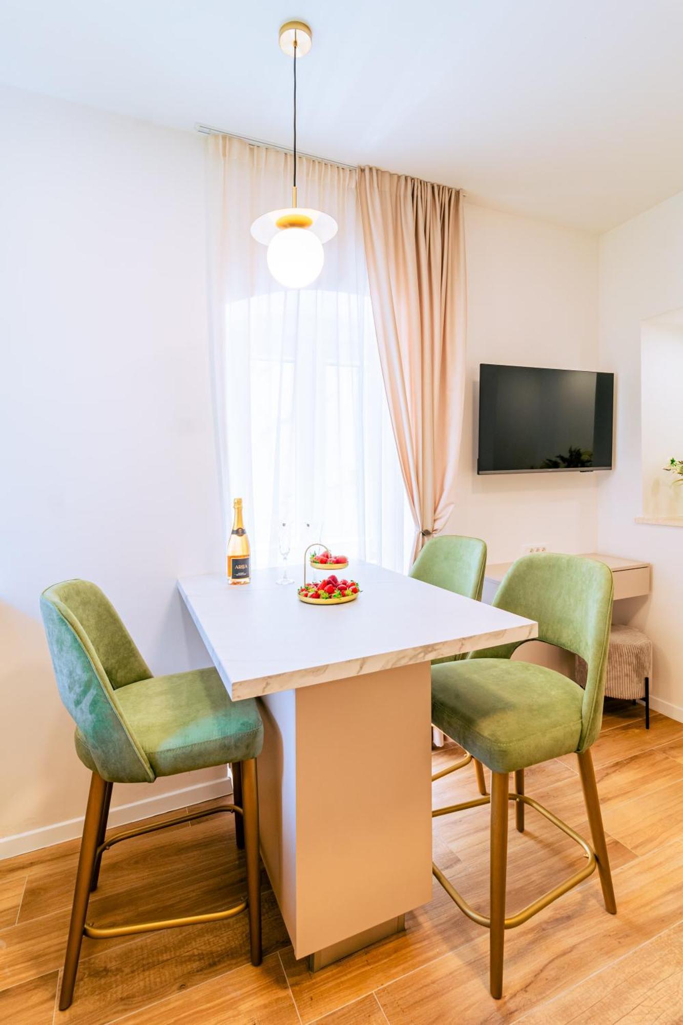 Luxury 2 Bedroom-2 Bathroom Apartment & Studio App With Rooftop Terrace Spalato Camera foto